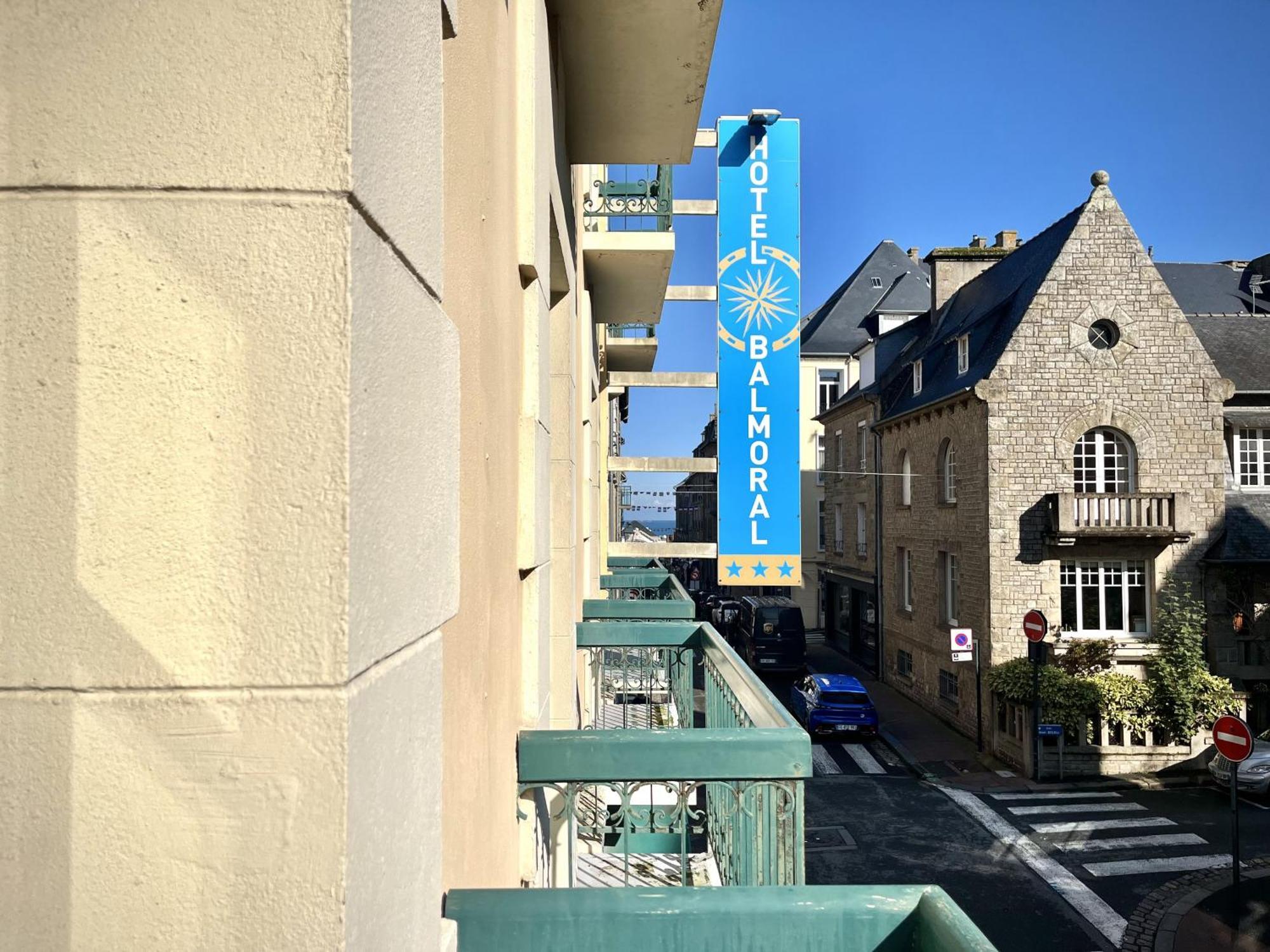 Hotel Balmoral Dinard Exterior photo