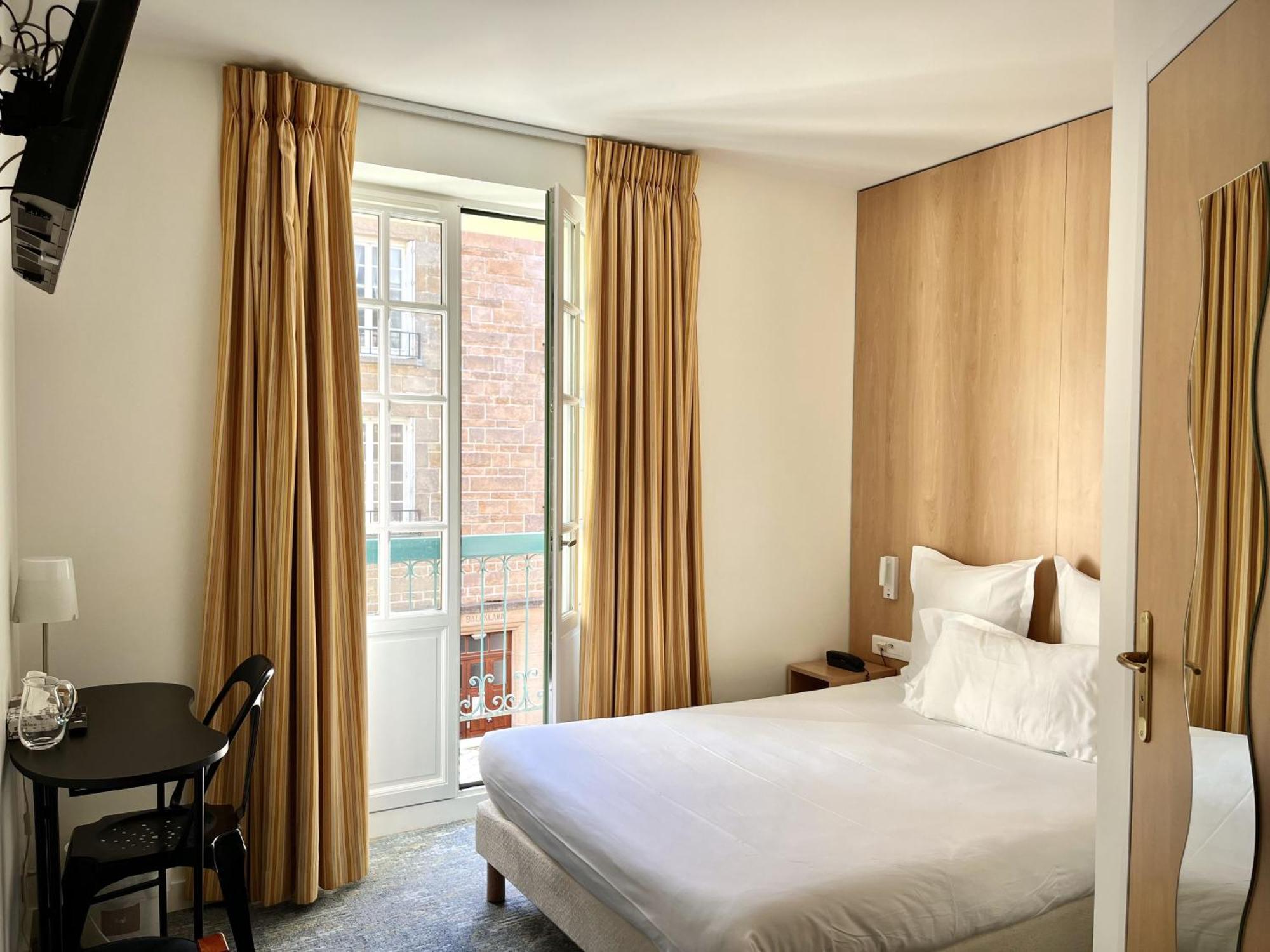 Hotel Balmoral Dinard Exterior photo