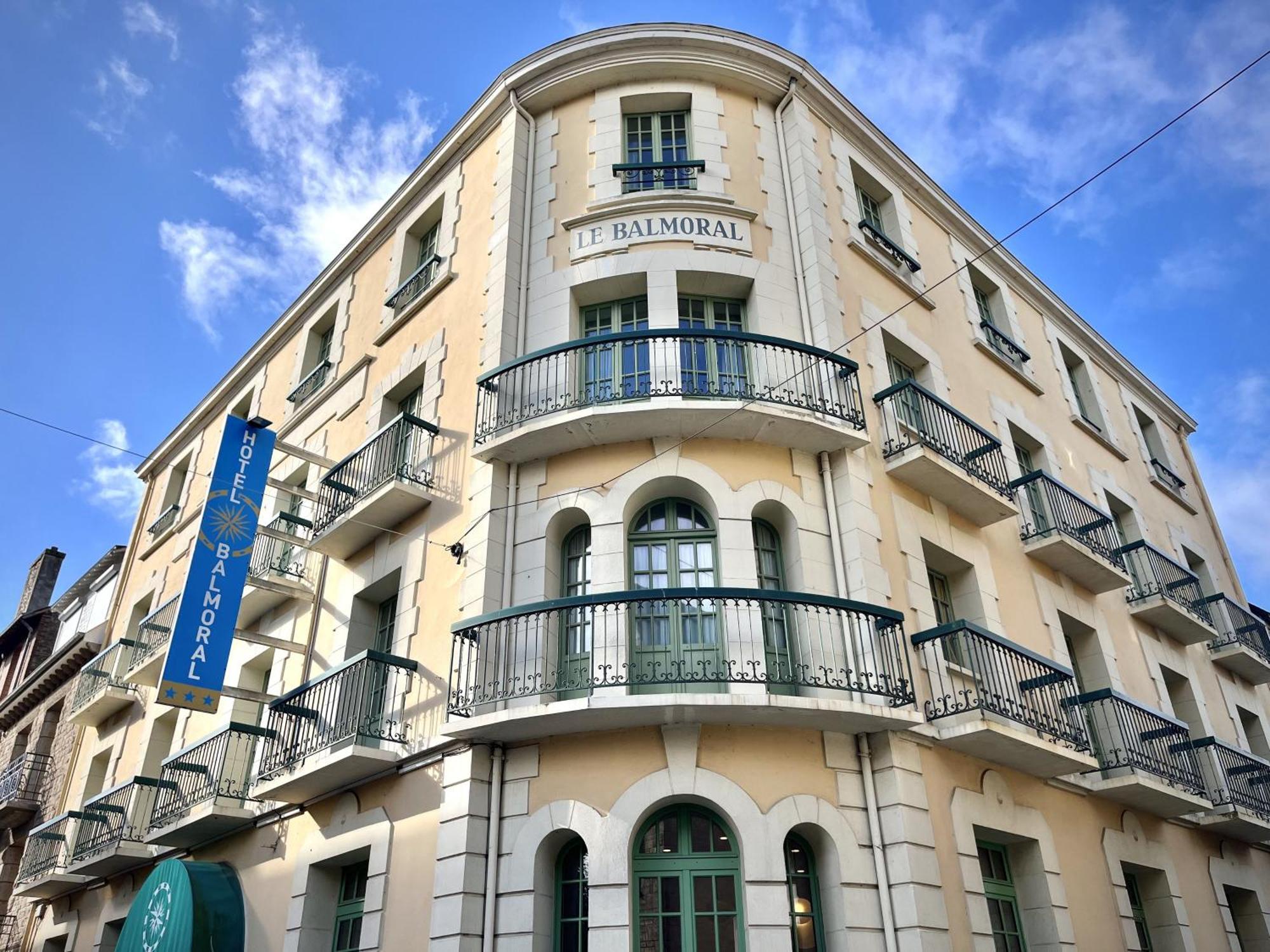 Hotel Balmoral Dinard Exterior photo